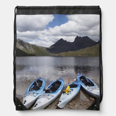 kayaks cradle mountain and dove lake cradle drawstring bag r7ce3f6c776154e07bcfa4c62c4faab1c zffcx 1000 - Kayaking Gifts